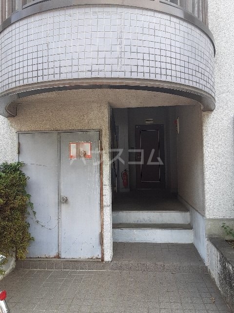 5/10 エントランス