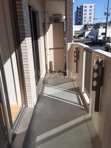 17/23 バルコニー