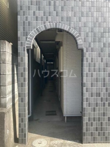 15/17 エントランス