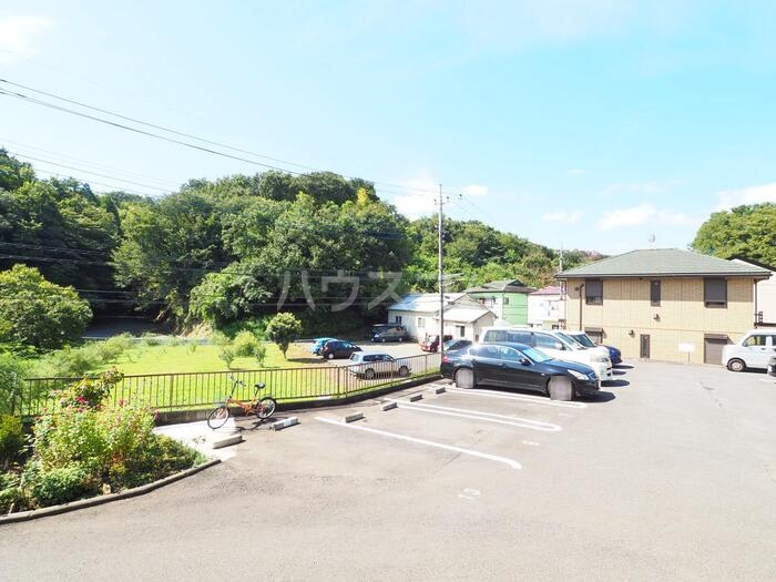 17/19 駐車場