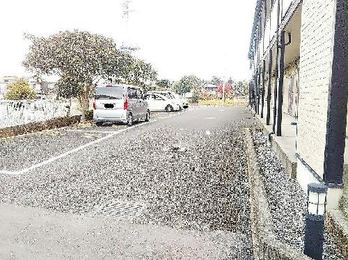 14/19 駐車場