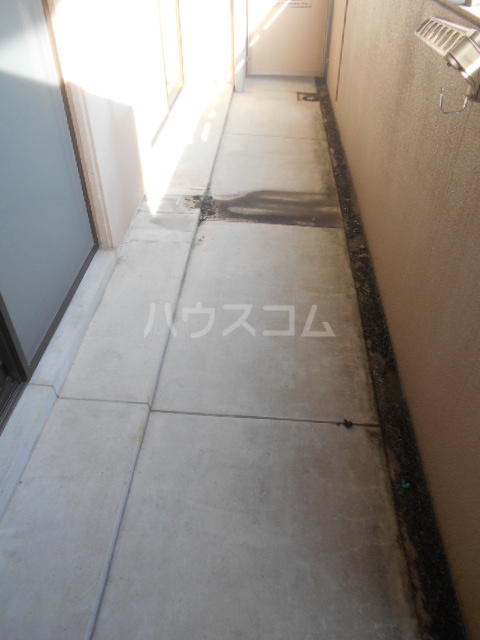 17/30 バルコニー