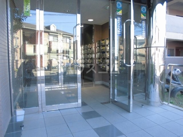 17/28 エントランス