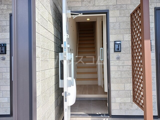 13/20 エントランス