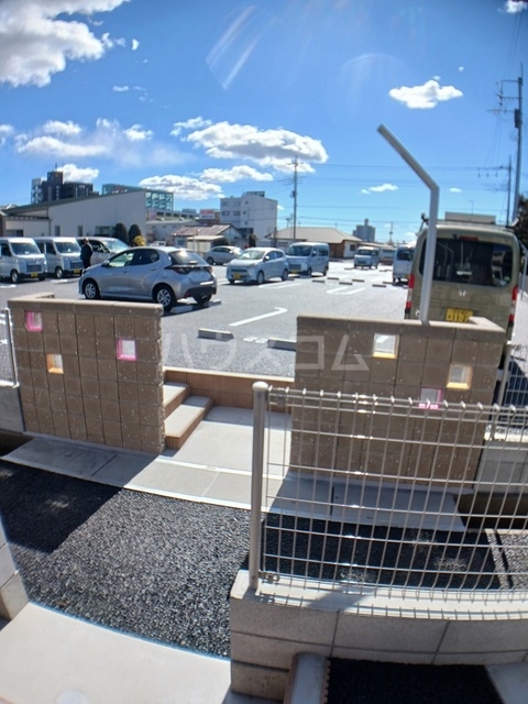 2/12 駐車場