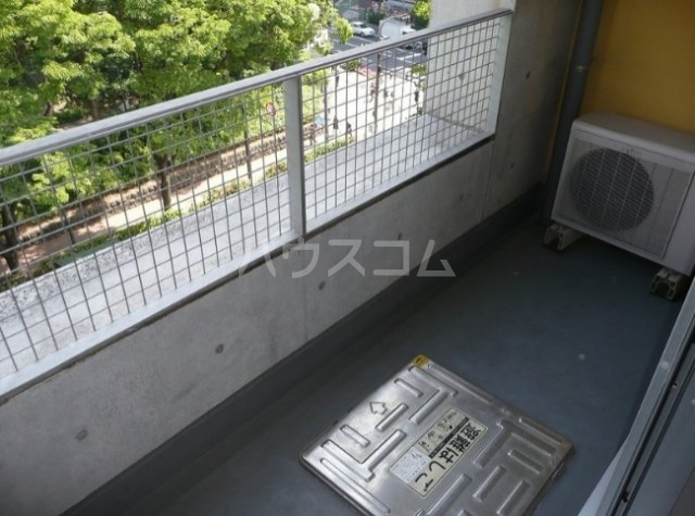 13/27 バルコニー