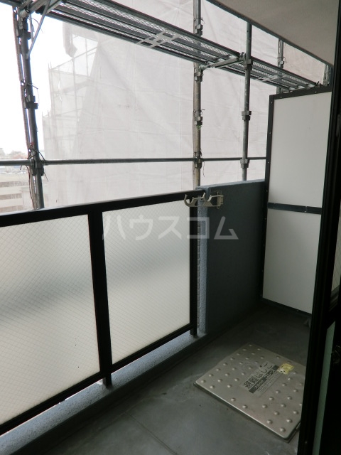 13/30 バルコニー