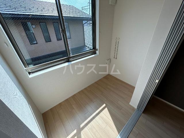 14/22 バルコニー