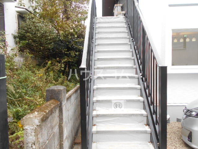 19/22 エントランス