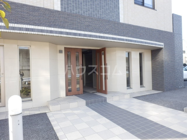 2/11 エントランス