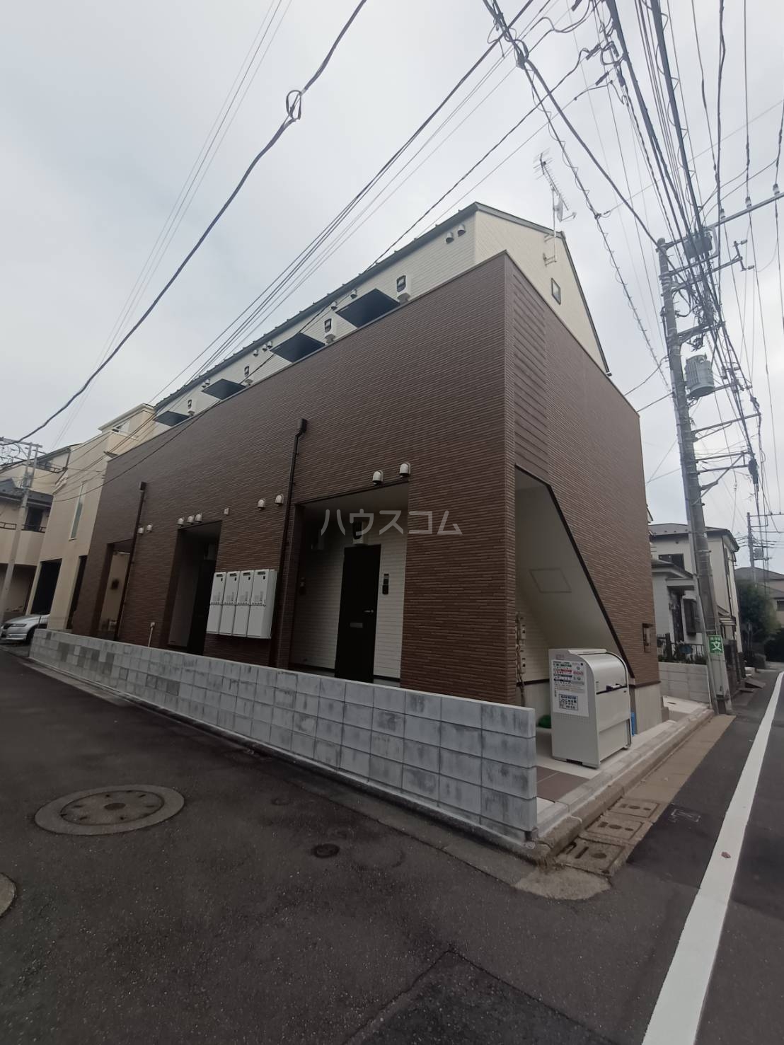 2/30 外観