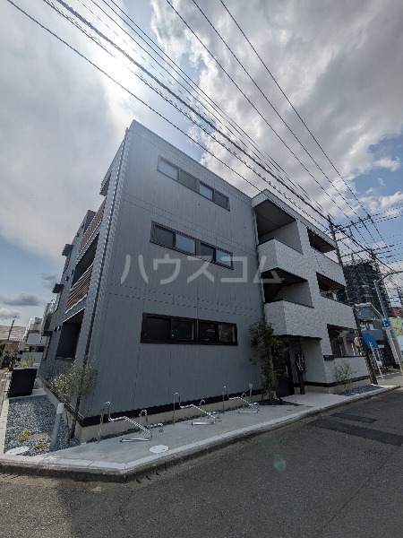 2/4 外観