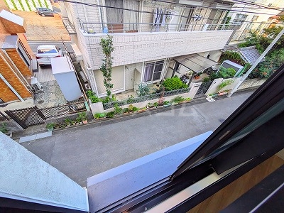 15/28 バルコニー