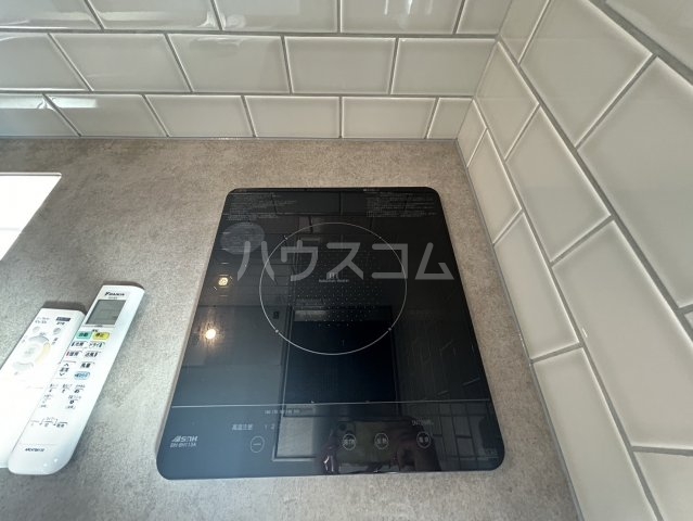 23/30 エントランス