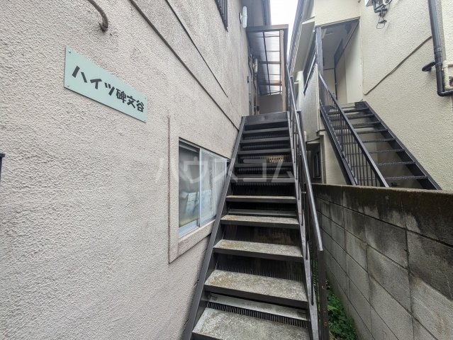 18/21 エントランス