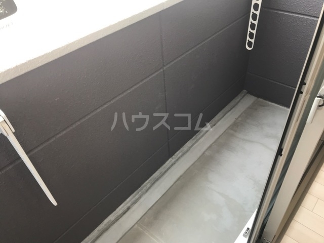 19/30 バルコニー