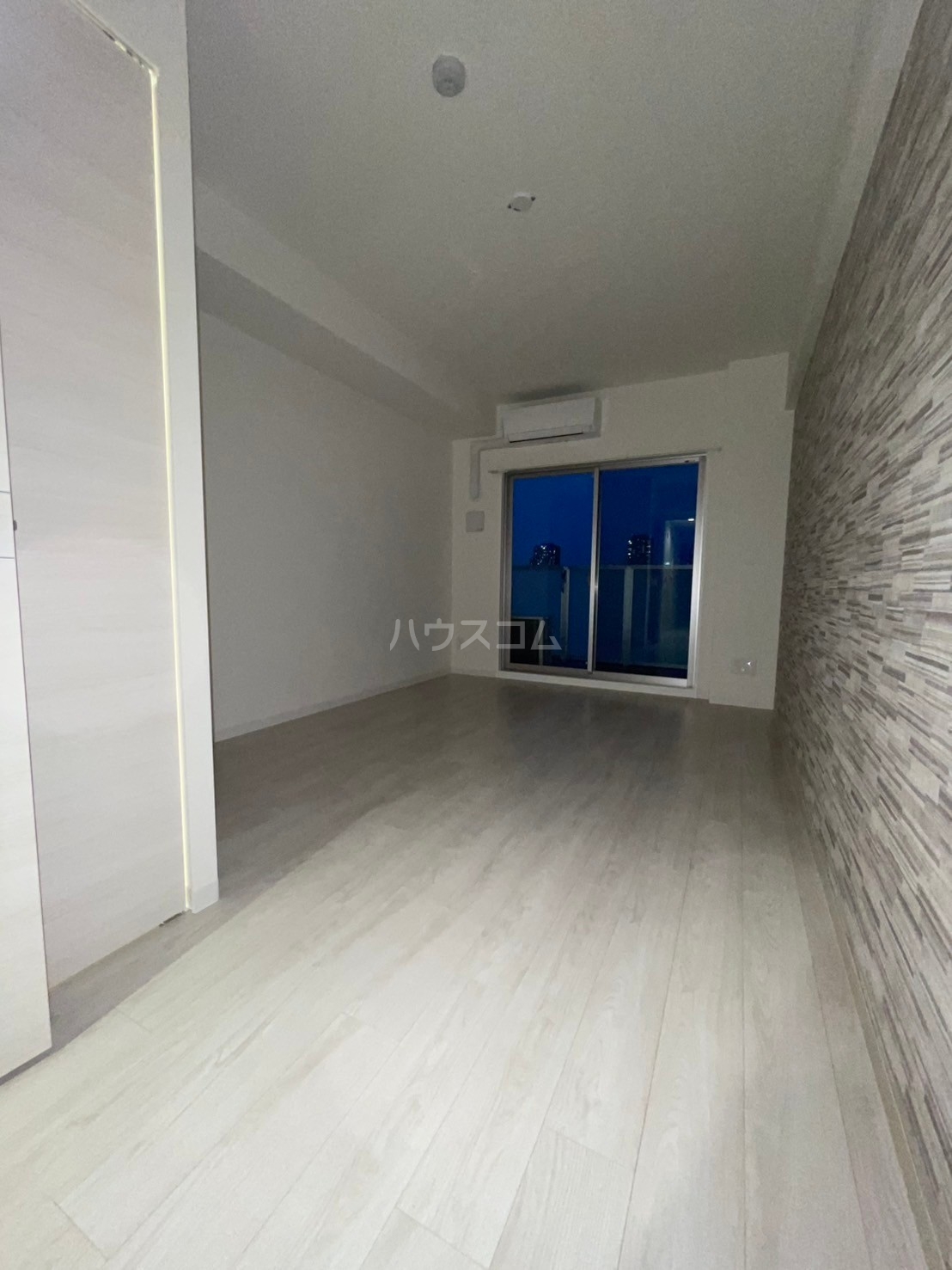 4/23 リビング/ダイニング