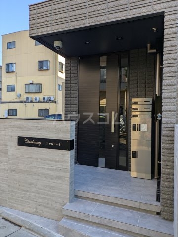 29/30 エントランス