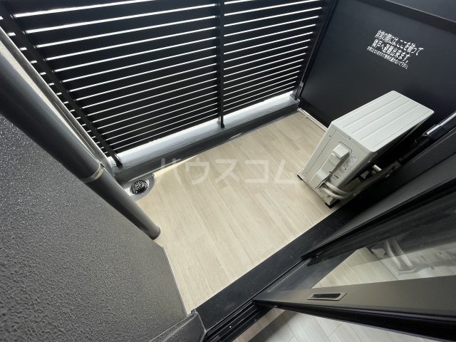 18/30 バルコニー