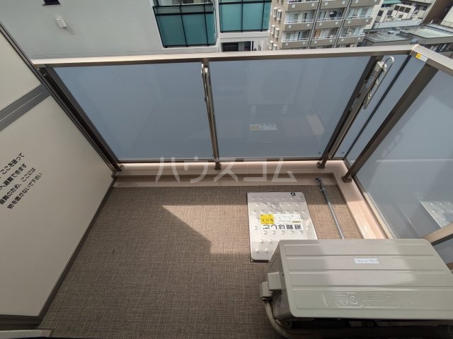 20/30 バルコニー