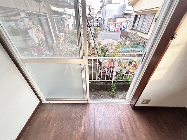 21/28 バルコニー