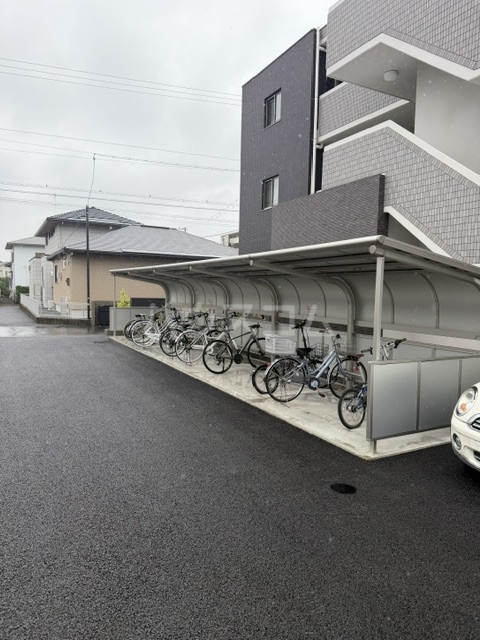 25/25 駐車場