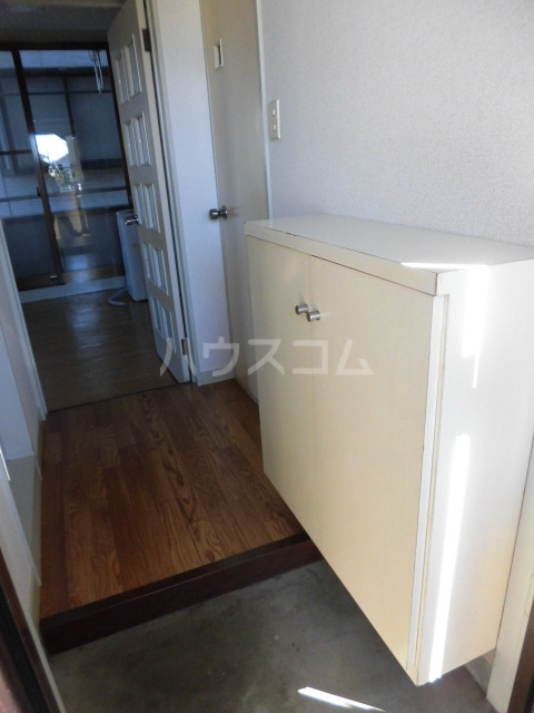 15/16 エントランス