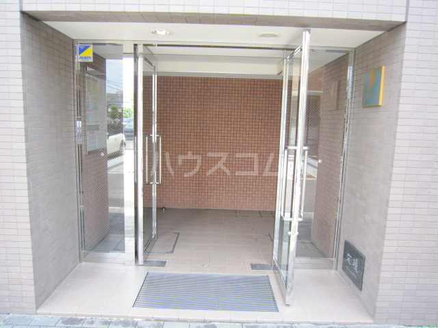 3/5 エントランス
