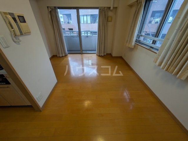 3/27 リビング/ダイニング