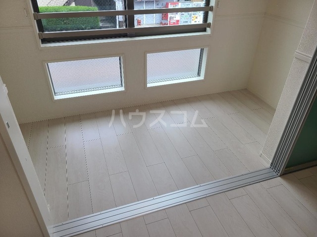 19/26 バルコニー