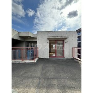 16/27 バルコニー