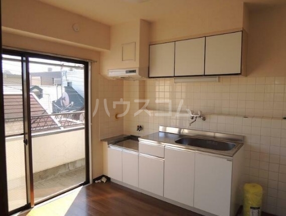 15/30 キッチン