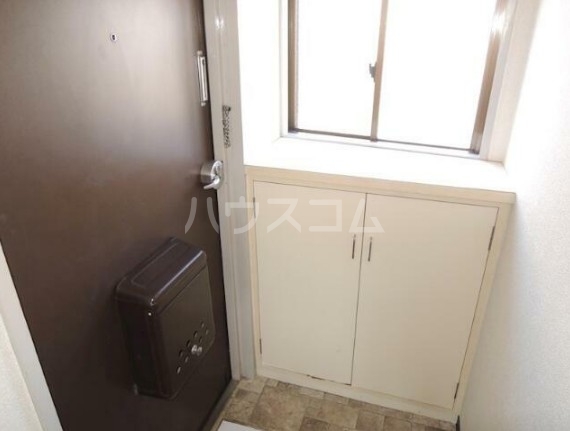 13/30 玄関