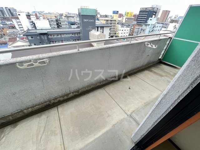 18/30 バルコニー