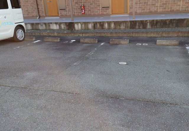 20/22 駐車場
