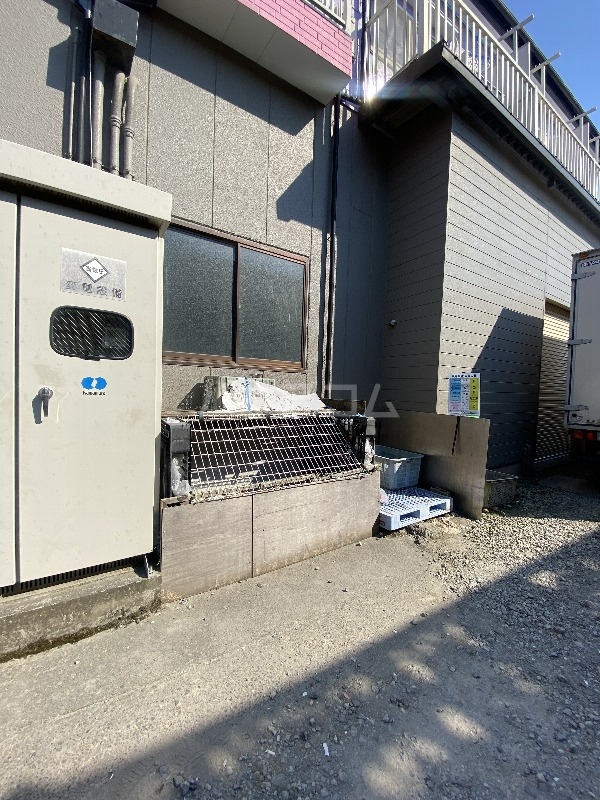 29/30 エントランス