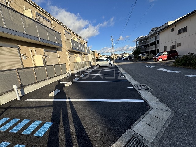 22/30 駐車場