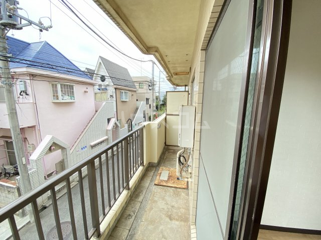 25/30 バルコニー