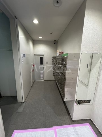 29/30 エントランス