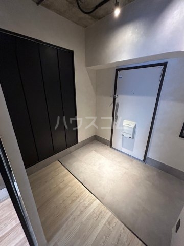 15/30 玄関
