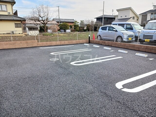 17/27 駐車場