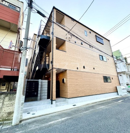 2/30 外観
