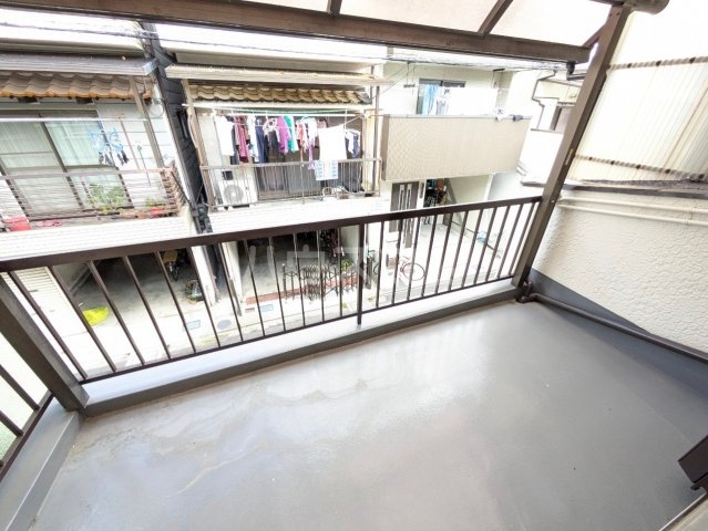 22/30 バルコニー