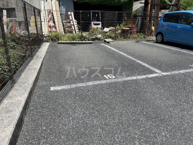 2/8 駐車場