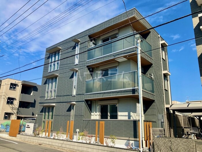 1/23 外観