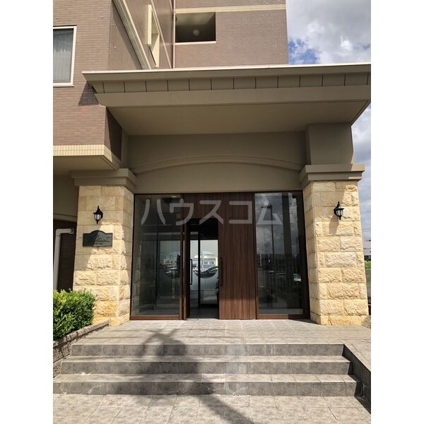 7/12 エントランス