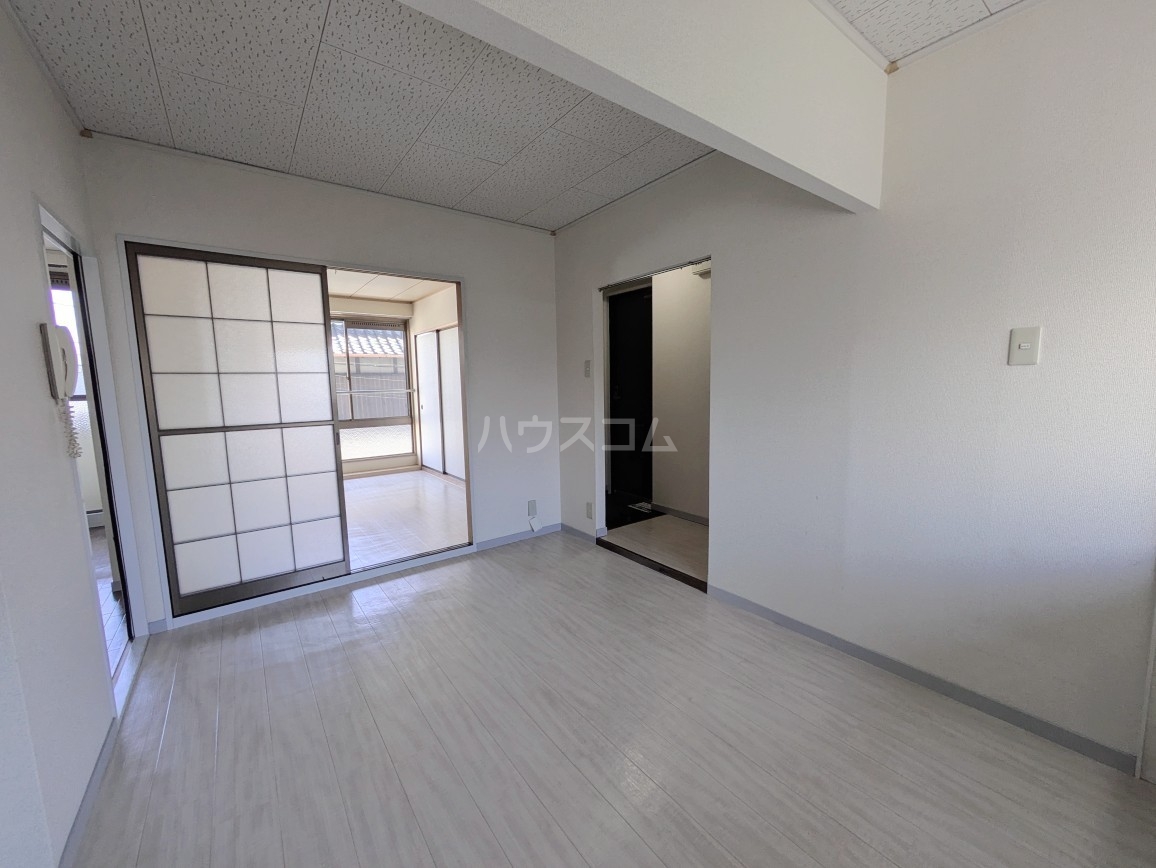 5/30 リビング/ダイニング