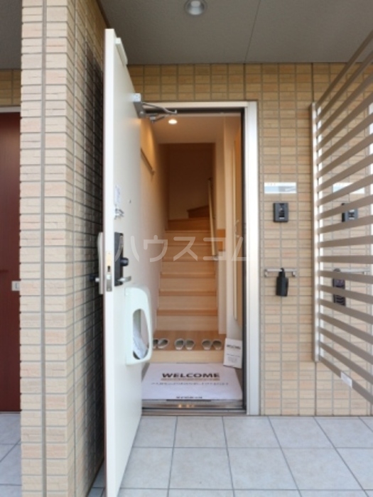 6/25 玄関