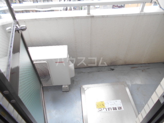 17/28 バルコニー