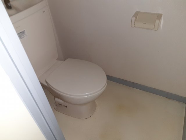 16/30 トイレ